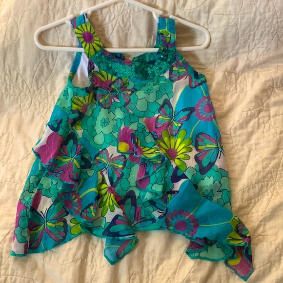 Fancy butterfly tank top - Picture 1 of 4